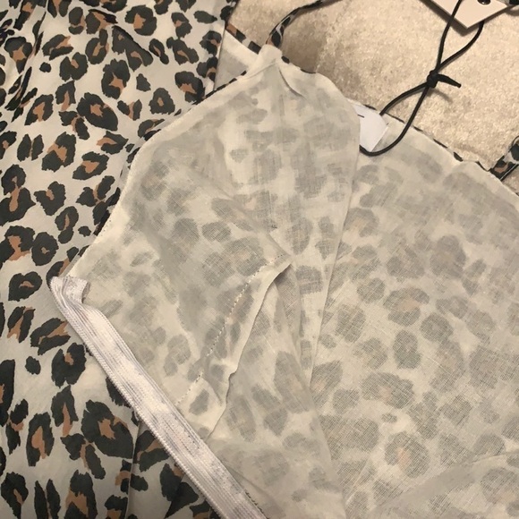 Myra leopard ruffle dress, adjustable straps - Picture 7 of 9